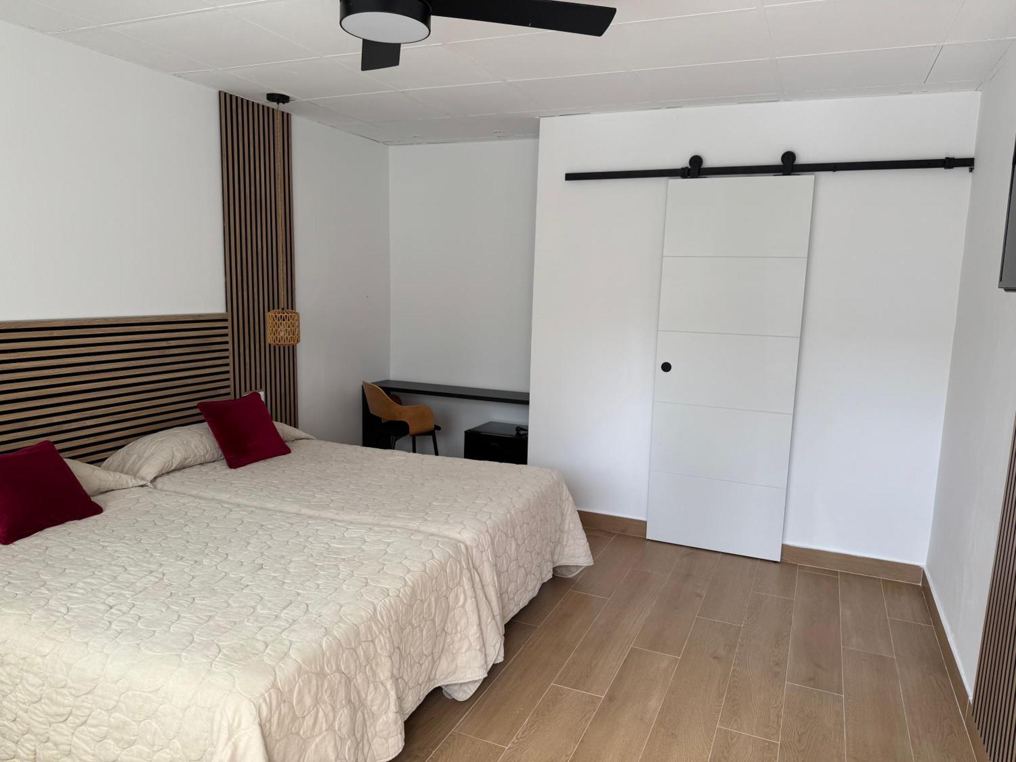 Pension Rovior Calafell Exterior photo